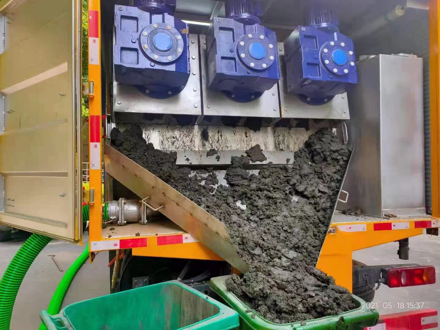 和顺化粪池清掏城市维护站-泥浆净化干湿分离处理